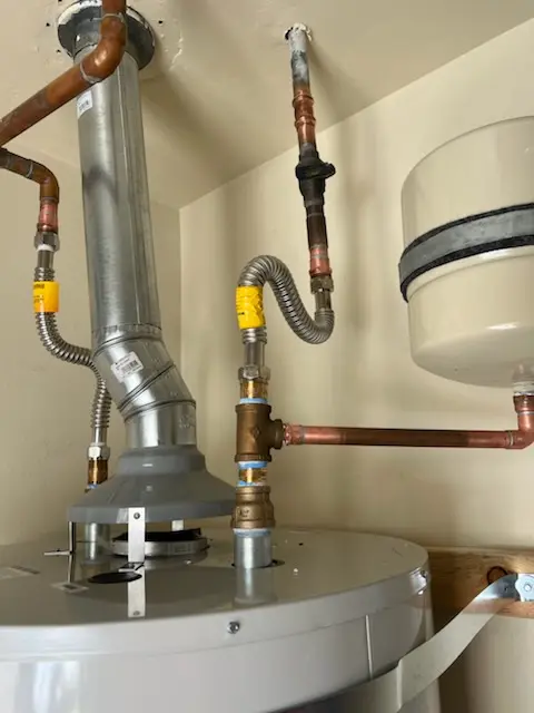 Water heater installation and plumbing repair in Felton